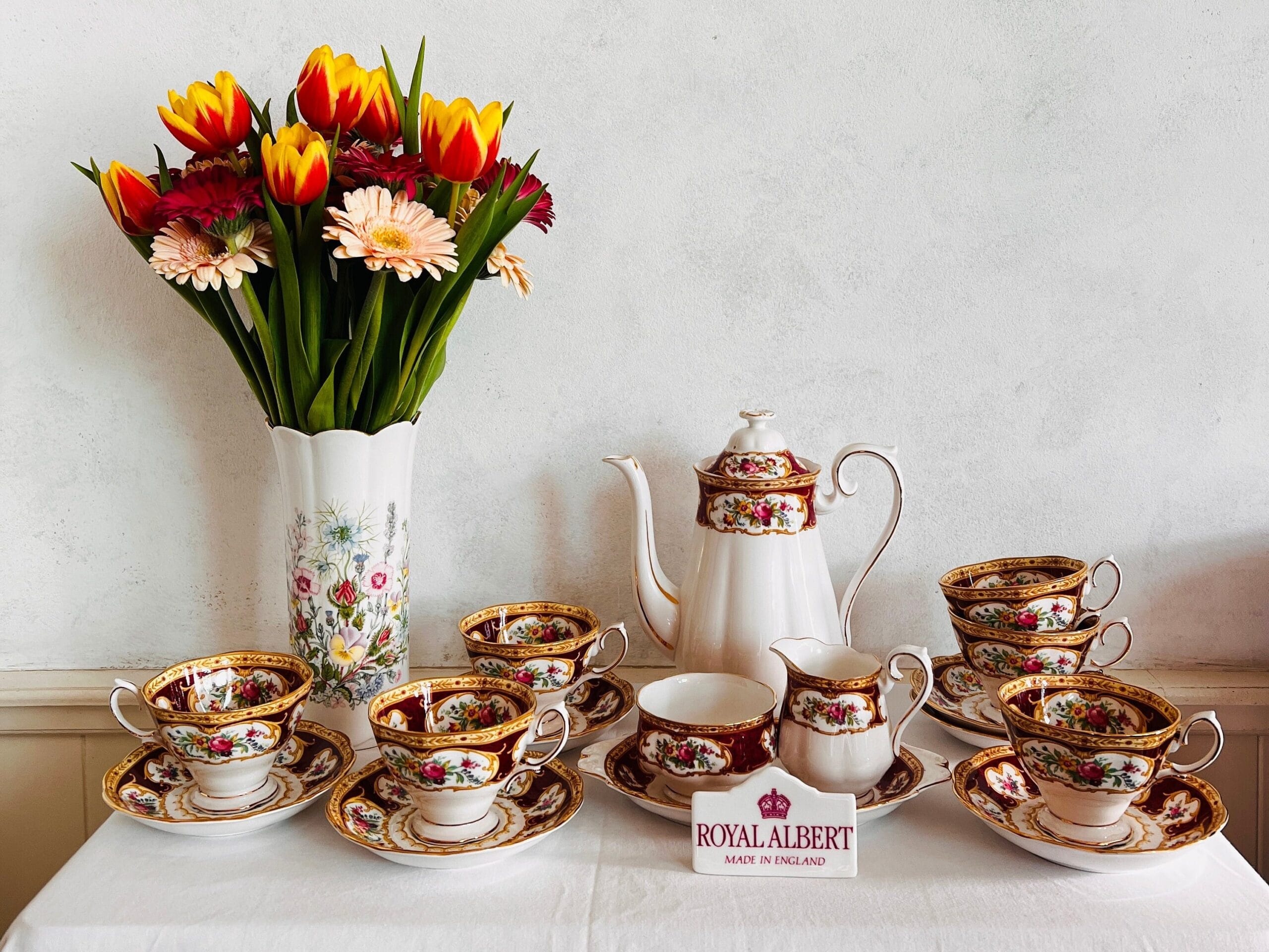 Royal Albert 