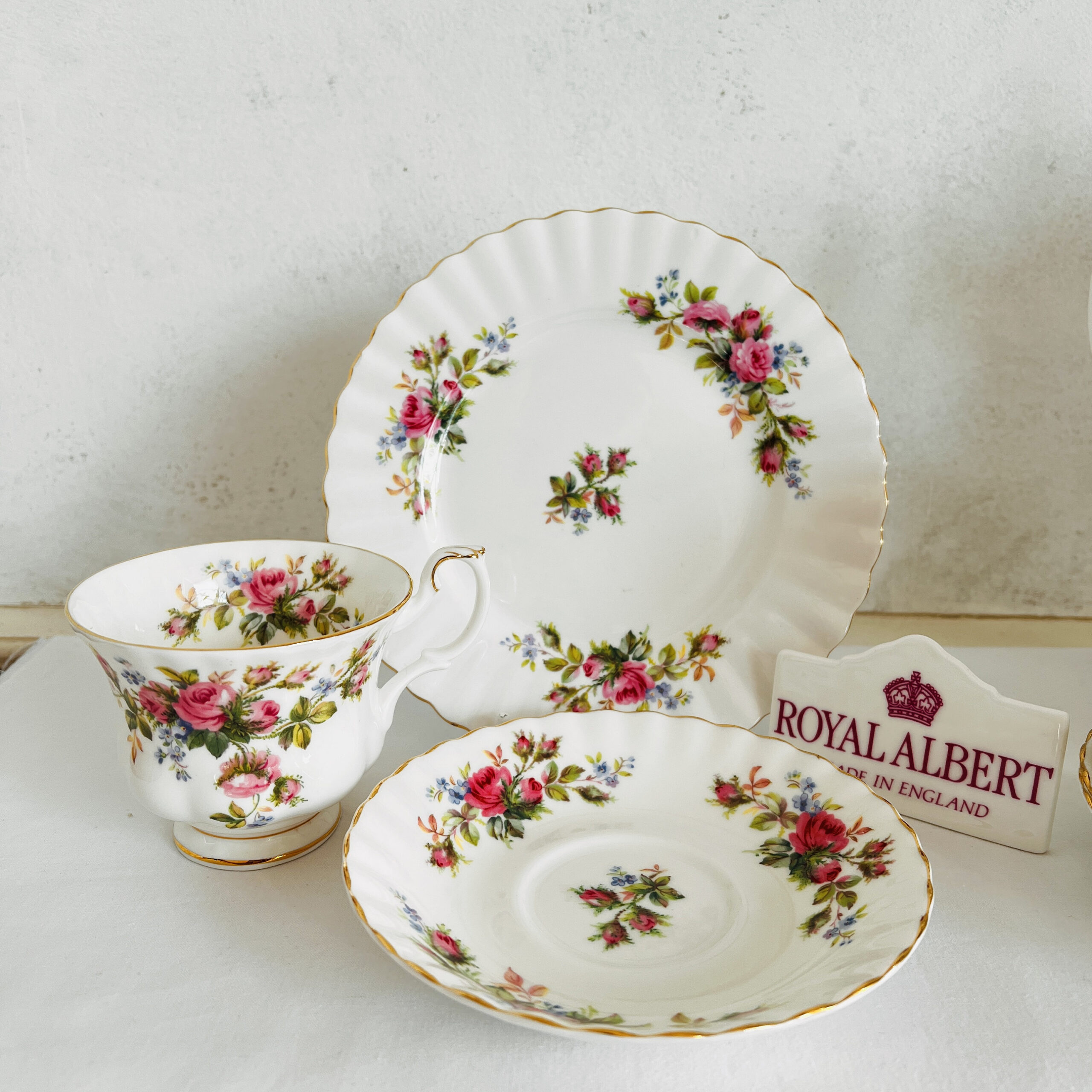   MOSS ROSE ロイヤルアルバート Royal Albert ロイヤルアルバート アウトレット 欠けあり MOSS